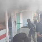 शॉर्ट सर्किट से कपड़े की दुकान में लगी भीषण आग, लाखों का सामान जलकर राख।