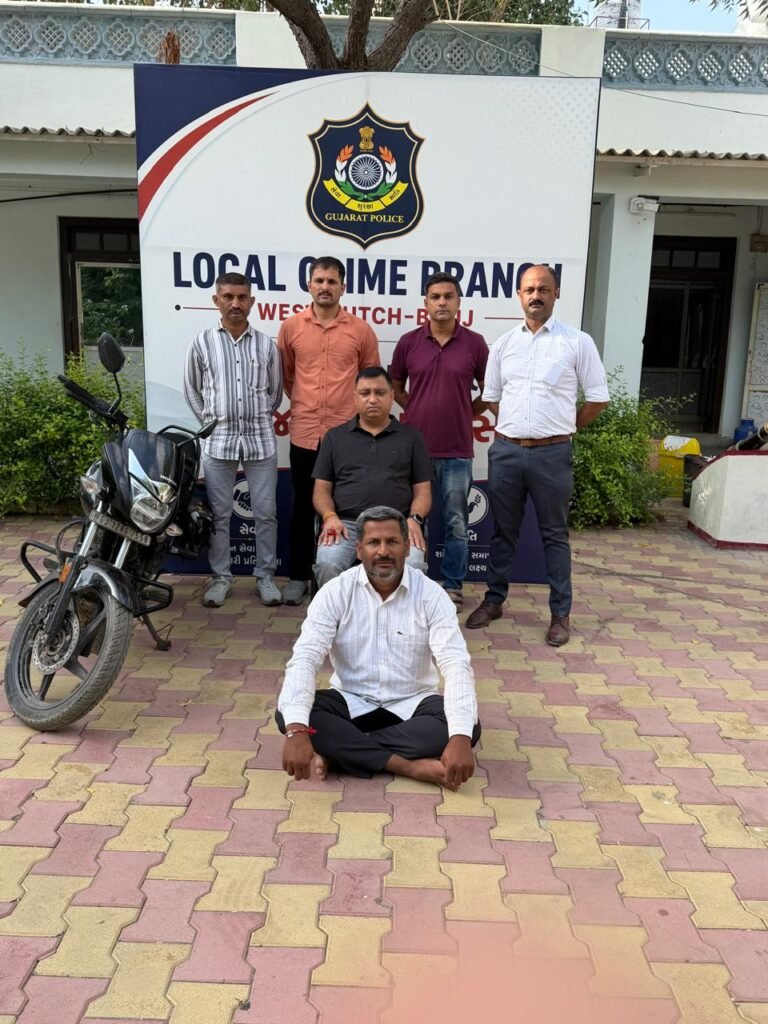 मकवाणा साहेब के मार्गदर्शन में LCB की कार्रवाई, छह साल से फरार लिस्टेड बूटलेगर रासुभा सोढ़ा गिरफ्तार