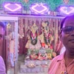 लाइटिंग और फूलों से जगमगाया बाकेश्वर बिहारी लाल मंदिर, श्रद्धा-भक्ति के साथ मनाया श्रीकृष्ण जन्मोत्सव