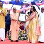मुख्यमंत्री योगी आदित्यनाथ जी ने अशासकीय सहायता प्राप्त माध्यमिक विद्यालयों के चयनित प्रधानाचार्यो को किया नियुक्ति पत्र वितरण