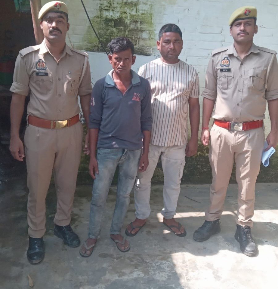 मैलानी पुलिस की कार्रवाई, आबकारी अधिनियम के दो गैर-जमानती वारंटी गिरफ्तारअलग-अलग स्थानों से पकड़े गए दोनों आरोपी, न्यायालय के समक्ष किया जा रहा पेश - KHERI, उत्तर प्रदेश