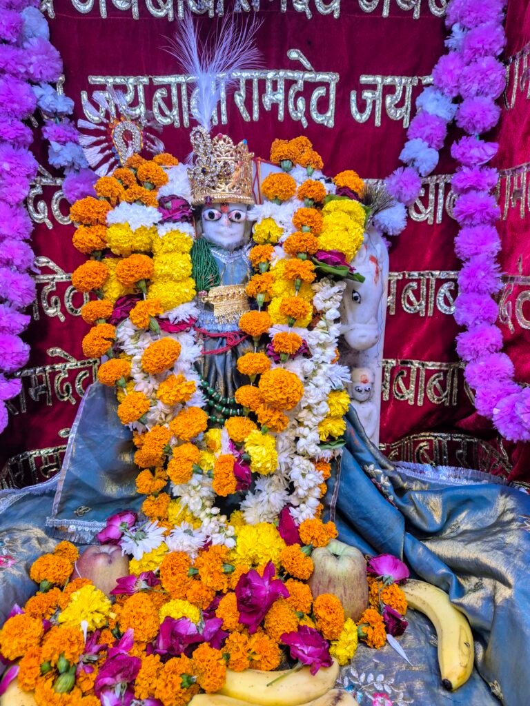 राजस्थान के जोधपुर में एक ऐसा चमत्कारी मंदिर ऐसा भी जहां रामदेव जी का मेला दशमी नहीं एकादशी को लगता है