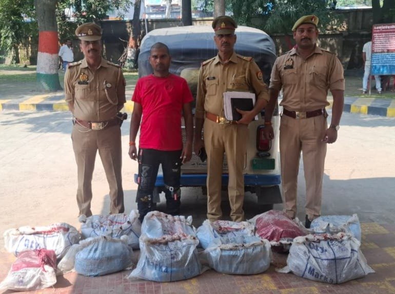 इलेक्ट्रिक दुकान चोरी का अनपरा पुलिस ने किया खुलासा, एक गिरफ्तार व दो बाल अपचारी हिरासत में 1 इलेक्ट्रिक दुकान चोरी का अनपरा पुलिस ने किया खुलासा, एक गिरफ्तार व दो बाल अपचारी हिरासत में - SONBHADRA, उत्तर प्रदेश