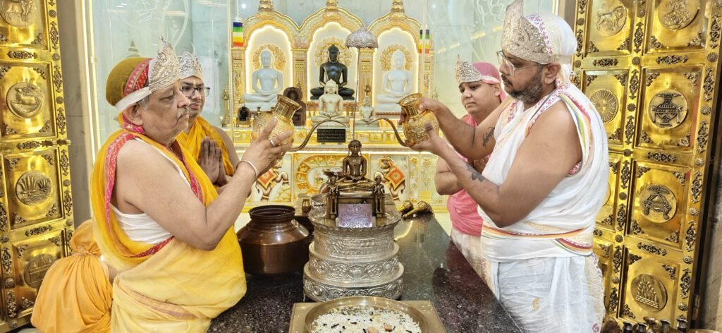अनंत चतुर्दशी पर्व के साथ दशलक्षण महोत्सव का हुआ समापन* - JHANSI, उत्तर प्रदेश
