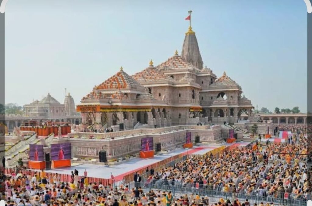 अयोध्या राम मंदिर चढ़ावा चोरी मामला: चार्जशीट में 25 पुलिसकर्मी बने अहम गवाह, सुरक्षा की उठी मांग 1 अयोध्या राम मंदिर चढ़ावा चोरी मामला: चार्जशीट में 25 पुलिसकर्मी बने अहम गवाह, सुरक्षा की उठी मांग - AYODHYA, उत्तर प्रदेश