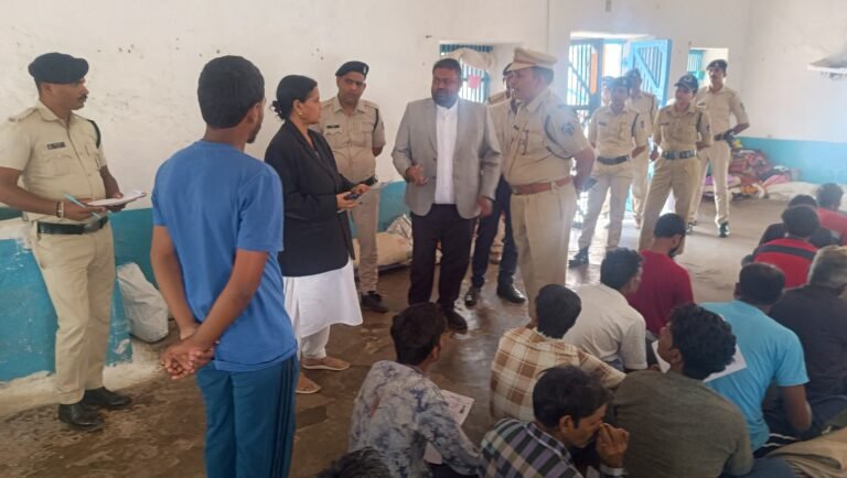 *जिला जेल झाबुआ का औचक निरीक्षण एवं विधिक साक्षरता शिविर का आयोजन*