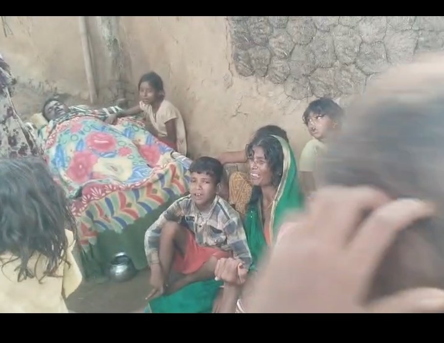 बसंतराय थाना क्षेत्र मांजर खुर्द में 18 बर्ष अरबिंद रविदास का पानीमें डूबने से हूँ मौत 1 बसंतराय थाना क्षेत्र मांजर खुर्द में 18 बर्ष अरबिंद रविदास का पानीमें डूबने से हूँ मौत - गोड्डा, झारखंड