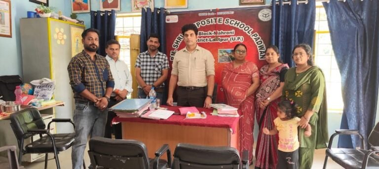 विद्यालयों का आकस्मिक निरीक्षण, व्यवस्थाओं का लिया जायजा,बच्चों से पूछे सवाल।