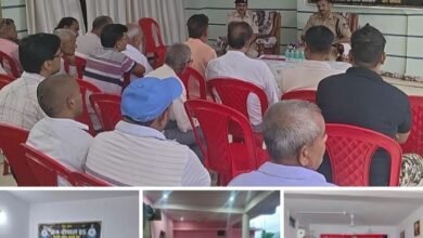 सिंगरौली: “जन चौपाल – आपकी पुलिस आपके द्वार” के माध्यम से सिंगरौली पुलिस का आमजन से सीधा संवाद। 30 सिंगरौली: “जन चौपाल – आपकी पुलिस आपके द्वार” के माध्यम से सिंगरौली पुलिस का आमजन से सीधा संवाद। - सिंगरौली, मध्य प्रदेश
