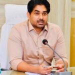 सिंगरौली: कलेक्टर के निर्देशन में डाक विभाग के सहयोग से नवजात बच्चो के जिला चिकित्साल एवं सामुदायिक स्वास्थ्य केन्द्रो मे बनाये जायेगे आधार कार्ड।
