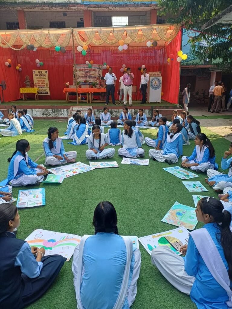 सिंगरौली: सेवा संकल्प अभियान-2026 के तहत जिलेभर के विद्यालयों में आयोजित हुई चित्रकला एवं मॉडल निर्माण प्रतियोगिताएं।