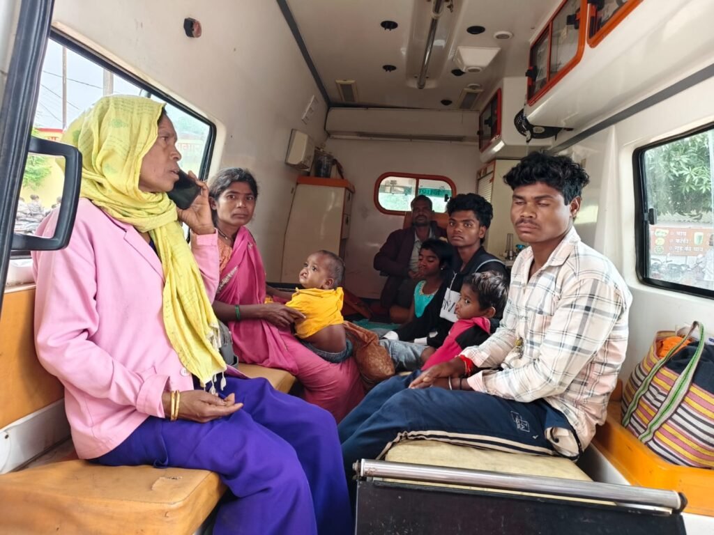उपचार की नई उम्मीद: बालाघाट जिले से जन्मजात विकृति से प्रभावित छह बच्चे जबलपुर रवाना 1 उपचार की नई उम्मीद: बालाघाट जिले से जन्मजात विकृति से प्रभावित छह बच्चे जबलपुर रवाना - बालाघाट, मध्य प्रदेश