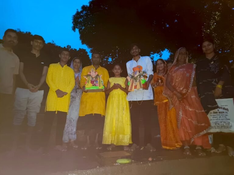 *गोकुलनगर ( बिल्हा मोड़ ) के गणेश राजा को नम आंखों से दी भावपूर्ण विदाई*