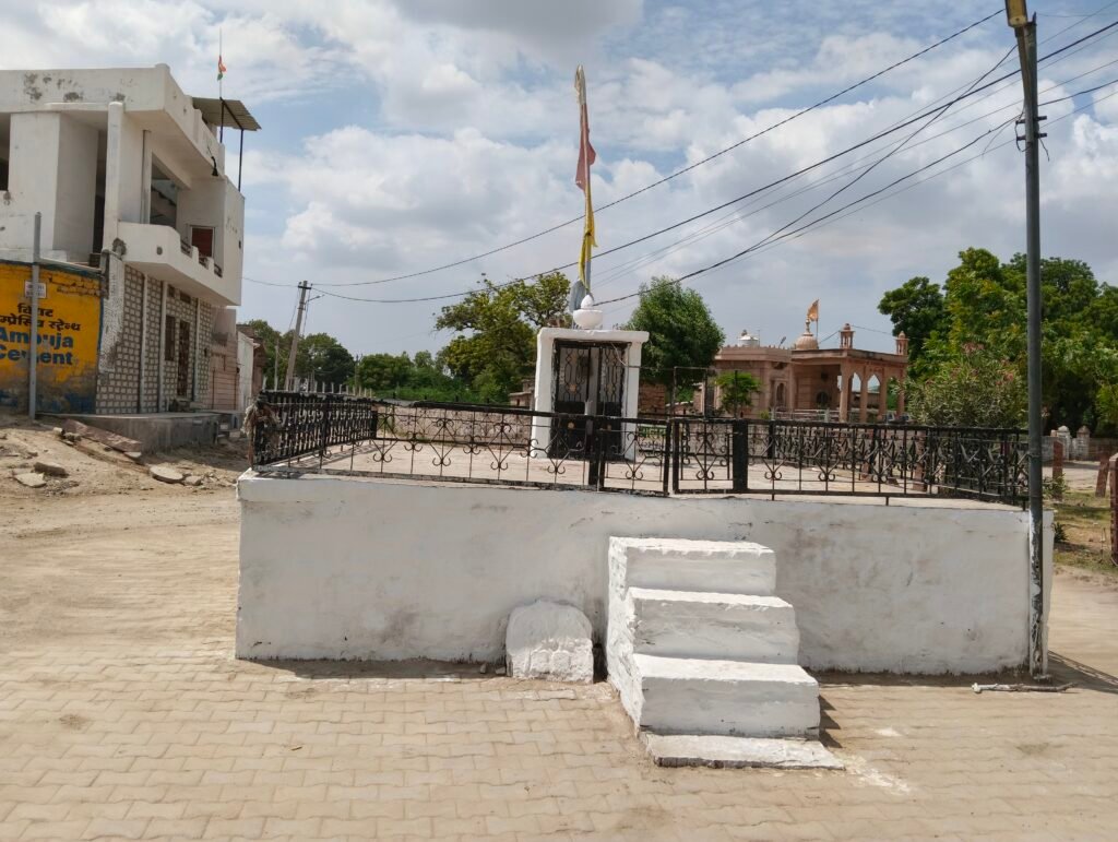 खारड़ा में आज बाबा रामदेव जी के शाम भजन संध्या व रविवार को सभा। - PALI, राजस्थान
