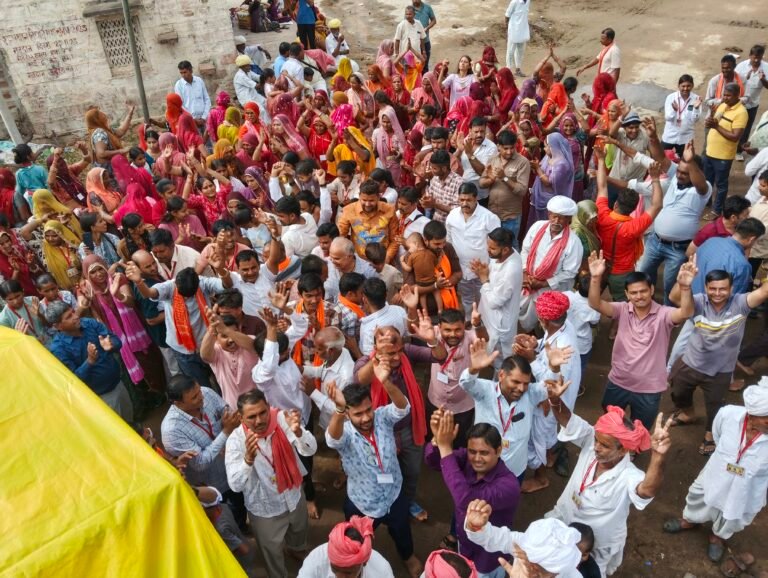 बालोतरा से गाजन माता पैदल संघ का धर्मधारी के ग्राम वासियों ने किया स्वागत व की अल्पाहार की व्यवस्था।