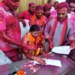 महापौर बनी नमिता बुबकिया, 33 मतों से हासिल की जीत कड़ी सुरक्षा के बीच शांतिपूर्ण संपन्न हुआ महापौर चुनाव,