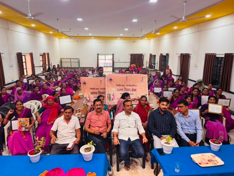 पाली ग्रामीण में ‘आंगन मिलन सेवा’ कार्यक्रम एवं सम्मान समारोह संपन्न; उत्कृष्ट कार्य करने वाली आंगनवाड़ी कार्यकर्ताओं का हुआ सम्मान