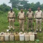 कच्ची शराब के ठिकानों पर पहुंची बिजय राघव गढ़ पुलिस