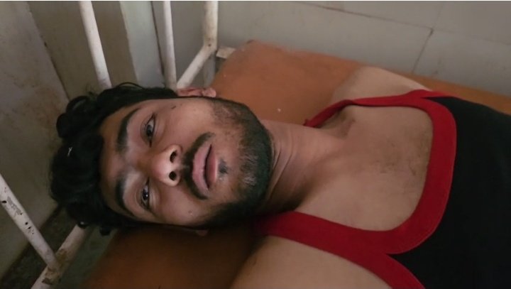 थोड़ी सी झड़प बनी जान लेवा दो का इलाज जारी एक जबलपुर रेफर 1 थोड़ी सी झड़प बनी जान लेवा दो का इलाज जारी एक जबलपुर रेफर - कटनी, मध्य प्रदेश