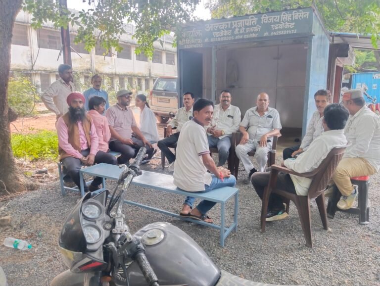 *ब्रेकिंग न्यूज़: जैतवारा में बढ़े अपराधों और ‘गलत कार्रवाई’ के खिलाफ फूटा गुस्सा, एसपी कार्यालय का घेराव, बड़े आंदोलन की चेतावनी