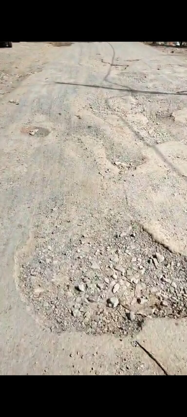 बिरसिंहपुर–कोटर मार्ग पर बड़े-बड़े गड्ढे, हादसों को दे रहे न्योता*