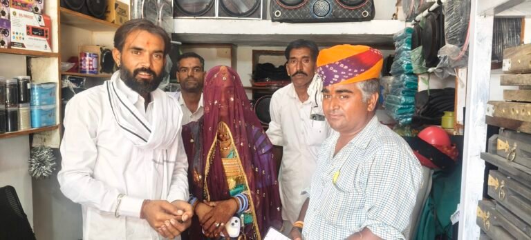 पादूकलां में बालाजी ट्रैक्टर हब एंड म्यूजिक सेंटर का भव्य उद्घाटन