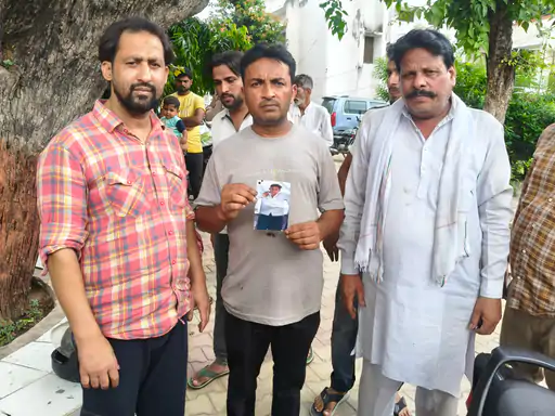 स्कूल बैग लेकर घर से निकला नौवीं का छात्र जैद लापता, परिजनों में मचा हड़कंप