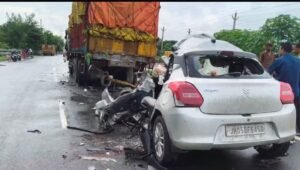 जमशेदपुर में भीषण सड़क हादसा, मंत्री की बेटी समेत चार की मौत 4 FB IMG 1790225020909
