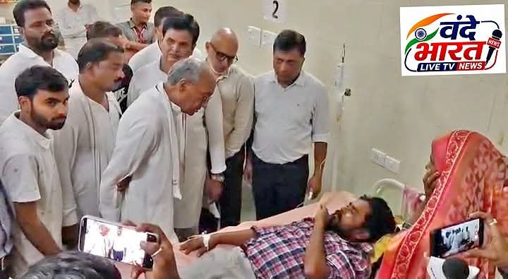 जहरीली शराब कांड: दिग्विजय सिंह ने पीड़ित परिवारों से की मुलाकात