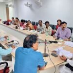 लाजपतपुरा वार्ड के युवाओं ने विधायक शैलेंद्र कुमार जैन को सौंपा मांग-पत्र