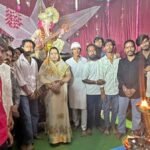 विघ्नहर्ता गणेश जी की संध्याकालीन आरती में सम्मिलित हुईं श्रीमती रेनू लारिया