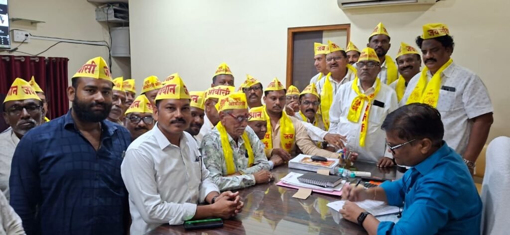 ओबीसी कॉलम नाही तर जनगणना नाही!” OBC महामोर्चा व जनगणना समितीचा केंद्र सरकारला थेट निर्वाणीचा इशारा 1 ओबीसी कॉलम नाही तर जनगणना नाही!” OBC महामोर्चा व जनगणना समितीचा केंद्र सरकारला थेट निर्वाणीचा इशारा - यवतमाळ, महाराष्ट्र
