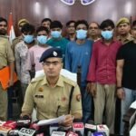 सहारनपुर में डकैती कांड का बड़ा खुलासा, 5 शातिर आरोपी गिरफ्तार — नकदी, मोबाइल, तमंचे-कारतूस, चाकू और फर्जी नंबर प्लेट बरामद