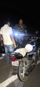 देर रात नगर ऊंटारी पुलिस का सघन एंटी क्राइम चेकिंग 4 IMG 20260916 WA0035