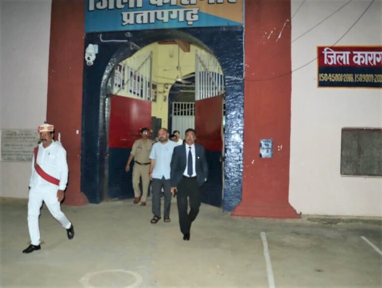 जिला कारागार का निरीक्षण