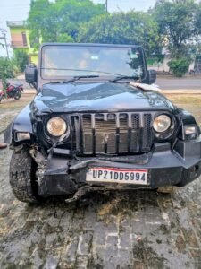 कांठ में थार कार की टक्कर से स्कूटी सवार दो दोस्तों की दर्दनाक मौत 2 IMG 20260928 WA00502