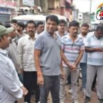स्वच्छता व्यवस्था में लापरवाही देख निगमायुक्त ने स्वच्छता पर्वेक्षक प्रकाश ताम्रकार को ऑन द स्पॉट निलंबित किया
