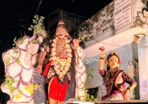 कांठ में गूंजे श्रीकृष्ण के जयकारे, धूमधाम से निकली रामडोल शोभायात्रा, झांकियों ने मोहा मन 4 IMG 20260905 2206132632