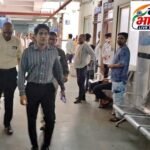 जिला अस्पताल में कलेक्टर ने डॉक्टरों की उपस्थिति जांचने किया औचक निरीक्षण,ओपीडी में अनुपस्थित 5 डॉक्टरों को नोटिस जारी करने के निर्देश
