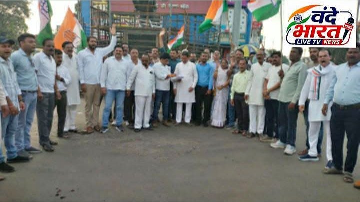 बण्डा जहरीली शराब काण्ड से आक्रोशित कांग्रेसियों ने मुख्यमंत्री के सागर आगमन पर जताया आक्रोश, मुख्यमंत्री का असंवेदनशील चेहरा उजागर-सुरेन्द्र चौधरी