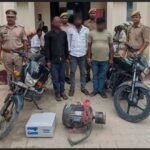 कासिमाबाद पुलिस की बड़ी कार्रवाई, चोरी के मामले में तीन आरोपी गिरफ्तार; मोटर, स्टेप्लाइजर और दो बाइक बरामद