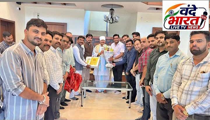 इंजीनियर्स फोरम की नवनियुक्त कार्यकारिणी ने विधायक शैलेंद्र कुमार जैन से की सौजन्य भेंट