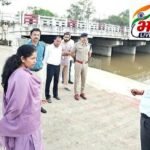 कलेक्टर ने गणपति विसर्जन स्थल का किया निरीक्षण,गणेश प्रतिमाओं के सुरक्षित एवं सुचारू विसर्जन हेतु आवश्यक व्यवस्थाएं सुनिश्चित करने के दिए निर्देश