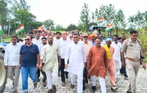 कांठ में जय जवान-जय किसान तिरंगा महायात्रा को सर्व समाज ने बनाया ऐतिहासिक महायात्रा 8 IMG 20260928 1119199882