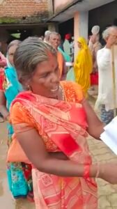 कधवन हाई स्कूल में SIR फॉर्म को लेकर ग्रामीणों में नाराजगी, सही जानकारी नहीं मिलने से बढ़ी परेशानी 3 Videoshot 20260924 201826