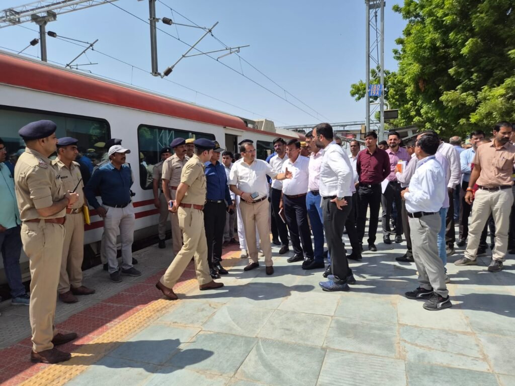 रामदेवरा मेले की तैयारियों का डीआरएम ने लिया जायजा,सुविधाओं में वृद्धि के निर्देश - JODHPUR, राजस्थान