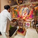 विधानसभाध्यक्ष ने किये नौ देवी मंदिरों में दर्शन प्रदेश की जनता की खुशहाली की कामना की कहा – युवा शक्ति को अराजकता से दूर रहने की मिले प्रेरणा