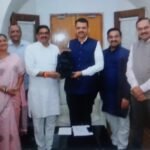 भाजपा ने रविवार को महाराष्ट्र विधान परिषद के पाचों स्नातक और शिक्षक निर्वाचन क्षेत्रों मे से तीन सीटों के उम्मीदवार की घोषणा कर दी है