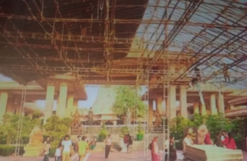 शारदीय नवरात्र 2026- कोराड़ी महालक्षमी मंदिर नागपुर पहले दिन सुबह 05बजे से 10बजे तक महालक्ष्मी जगदंबा के स्वयंभू दर्शन होंगे 1 शारदीय नवरात्र 2026- कोराड़ी महालक्षमी मंदिर नागपुर पहले दिन सुबह 05बजे से 10बजे तक महालक्ष्मी जगदंबा के स्वयंभू दर्शन होंगे - नागपूर, महाराष्ट्र