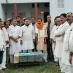 कोसी स्नातक निर्वाचन क्षेत्र के कांग्रेस प्रत्याशी मनोज जायसवाल का मुंगेर आगमन जिला अध्यक्ष राजेश कुमार मिश्रा ने किया स्वागत